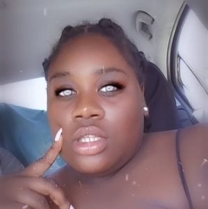 Meet your Posher, Loretta